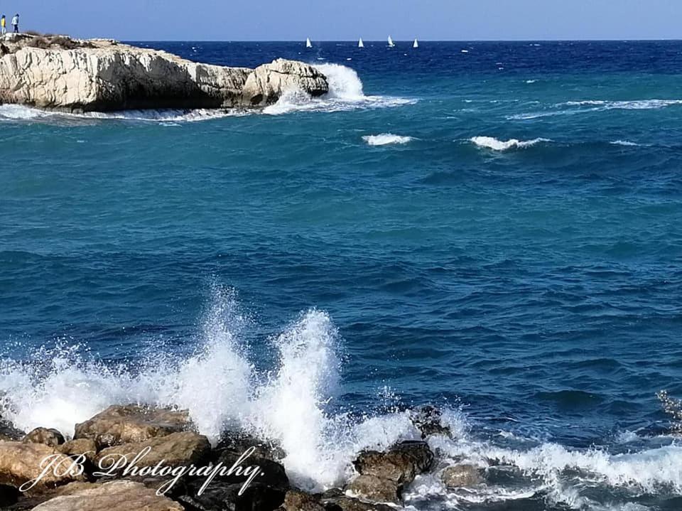 Villa Chill And Joy Паралимни Экстерьер фото